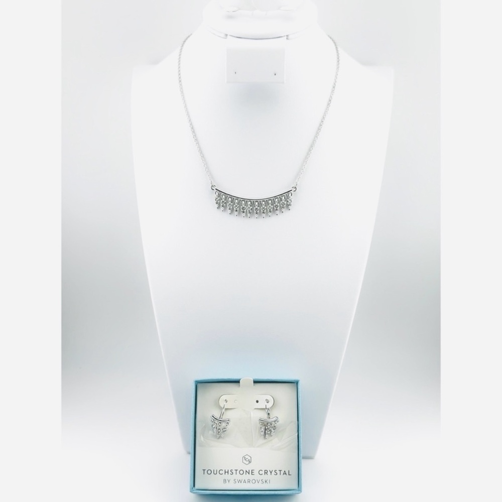 Make a Point Necklace & Earrings 
Touchstone Crystal by Swarovski